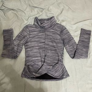 Lululemon long sleeve turtle neck